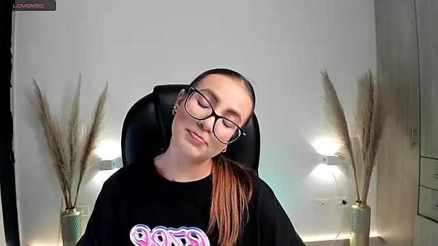 RyliieHunter online show from 12-02-24, 01:58