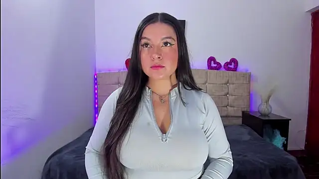 Snapshot of Alice_Summer1 chatting on 12-01-25, 09:20 Alice Summer1 online show from 12-01-25, 09:20