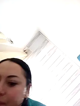 Lesly 10- online show from 10-04-25, 09:13