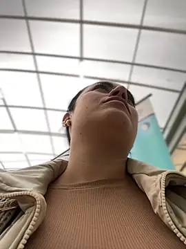 Lesly 10- online show from 03-20-26, 03:39