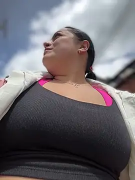 Lesly 10- online show from 05-06-26, 03:28