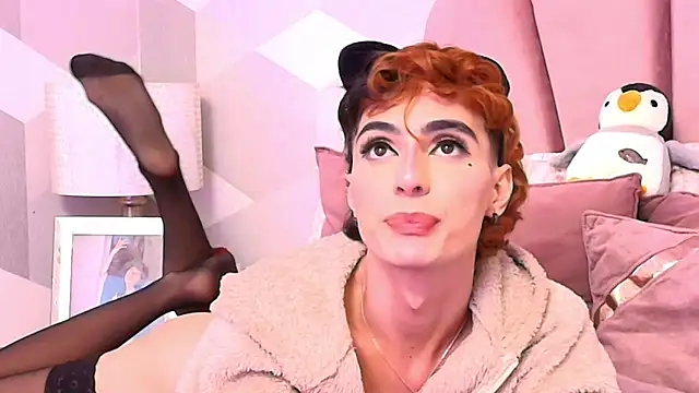 KylieMonnett online show from 02-12-26, 06:52