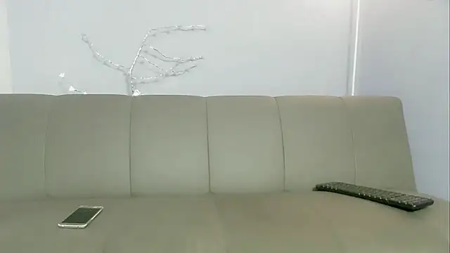 Snapshot of zacariasss_ chatting on 10-25-25, 02:19 zacariasss online show from 10-25-25, 02:19