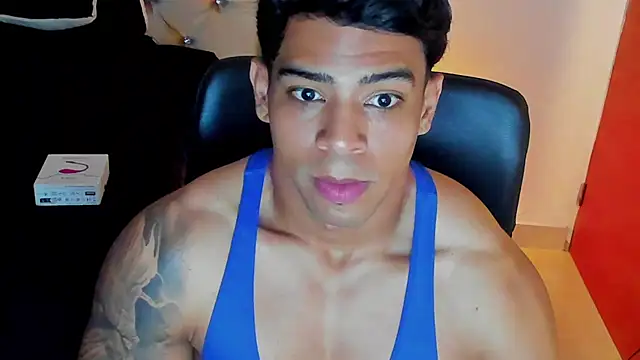 Andrew wolf7 online show from 11-23-25, 04:01