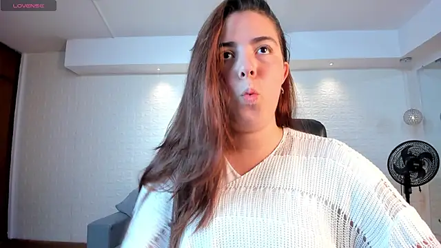 Lyssa Muller online show from 11-10-25, 04:50