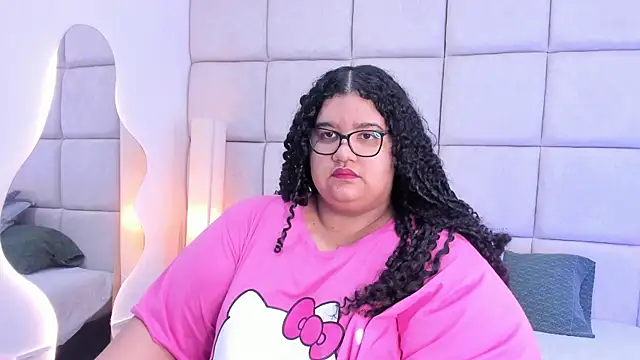 Miley Collins online show from 11-12-25, 12:38