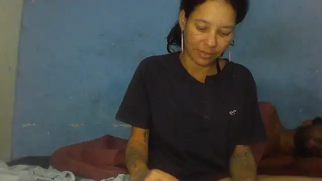 Snapshot of thasmyni chatting on 06-09-26, 01:50 thasmyni online show from 06-09-26, 01:50