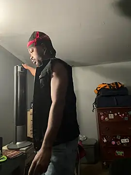 Snapshot of SluttyLyfe4L chatting on 07-19-26, 11:14 SluttyLyfe4L online show from 07-19-26, 11:14