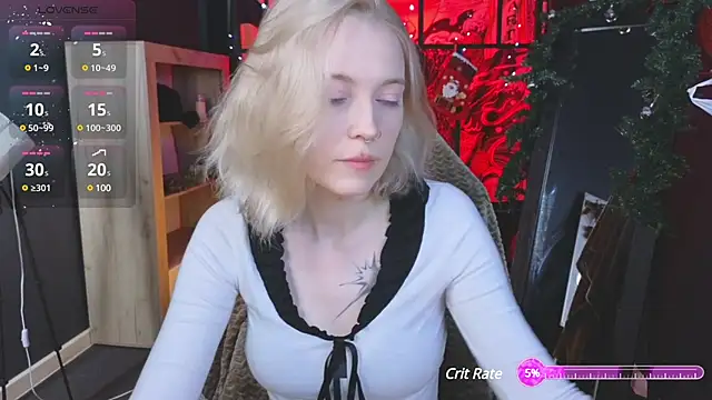 Snapshot of Crackling_Tatii chatting on 12-25-24, 09:33 Crackling Tatii online show from 12-25-24, 09:33