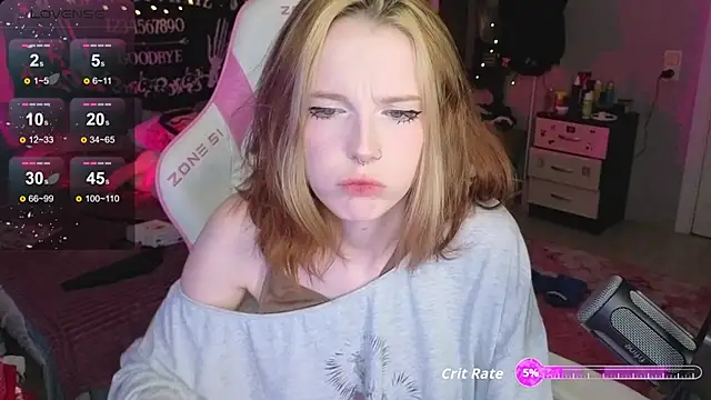 Snapshot of Crackling_Tatii chatting on 09-13-25, 06:29 Crackling Tatii online show from 09-13-25, 06:29