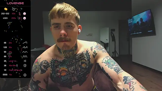 Snapshot of white_King9999 chatting on 12-08-24, 02:09 white King9999 online show from 12-08-24, 02:09