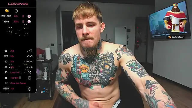 Snapshot of white_King9999 chatting on 12-22-24, 12:27 white King9999 online show from 12-22-24, 12:27