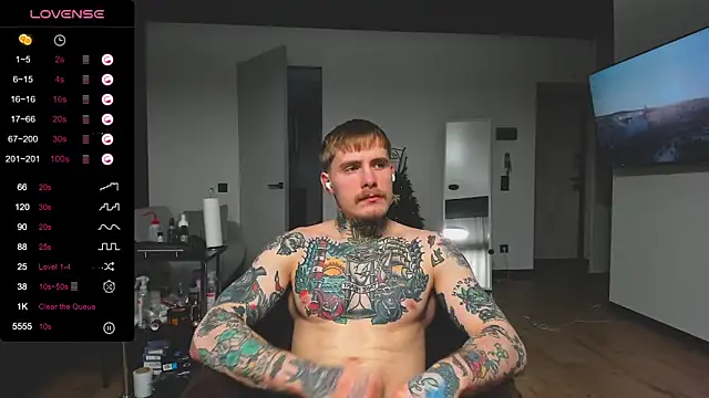 Snapshot of white_King9999 chatting on 01-18-25, 12:57 white King9999 online show from 01-18-25, 12:57