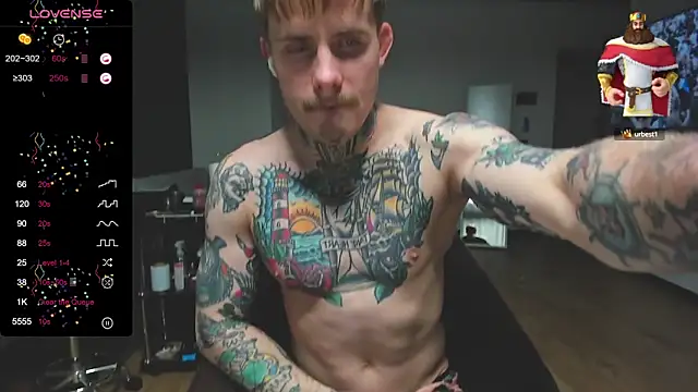 Snapshot of white_King9999 chatting on 02-06-25, 03:31 white King9999 online show from 02-06-25, 03:31