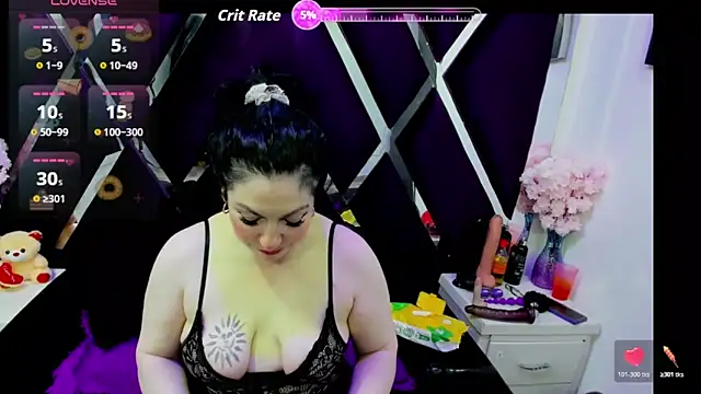 Snapshot of Luciana_Ass chatting on 06-26-26, 09:08 Luciana Ass online show from 06-26-26, 09:08