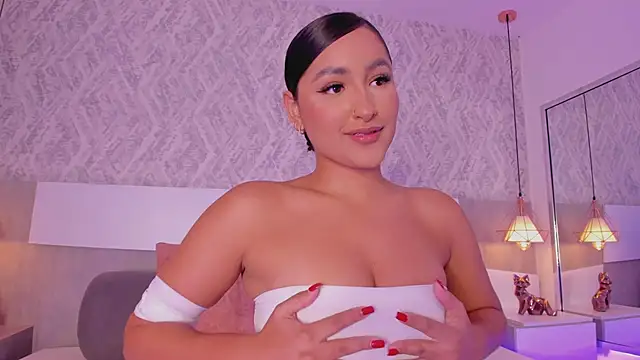 Snapshot of AishaPeyton chatting on 11-12-25, 05:13 AishaPeyton online show from 11-12-25, 05:13