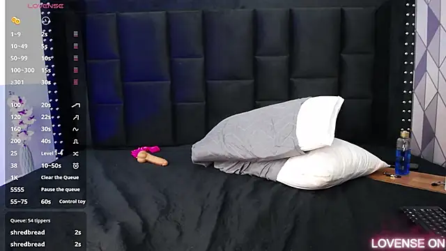 petitelittleebony online show from 03-18-25, 12:49