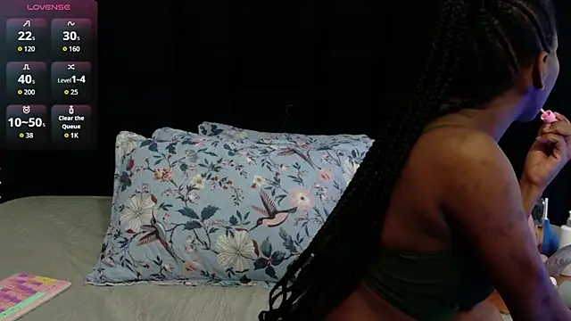 petitelittleebony online show from 05-27-26, 02:52