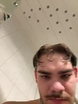 Snapshot of JuNIs_ chatting on 11-09-25, 08:18 JuNIs online show from 11-09-25, 08:18