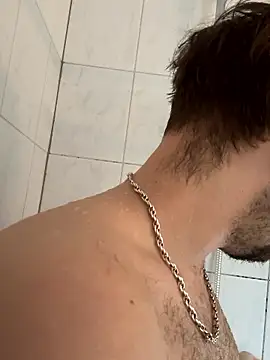 Snapshot of JuNIs_ chatting on 02-22-26, 11:31 JuNIs online show from 02-22-26, 11:31