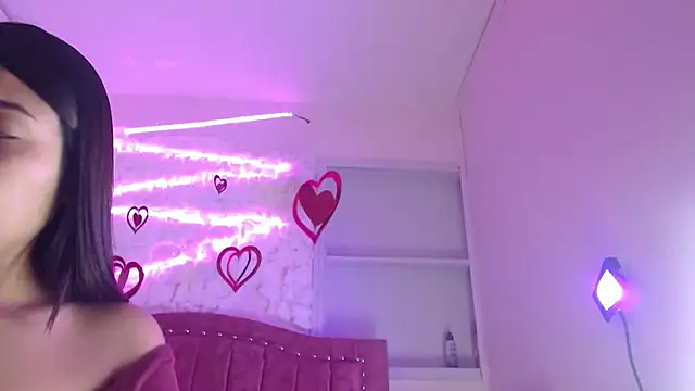 SarahStones online show from 03-12-25, 03:46