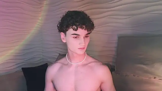 adam 21cm   online show from 12-19-24, 04:46