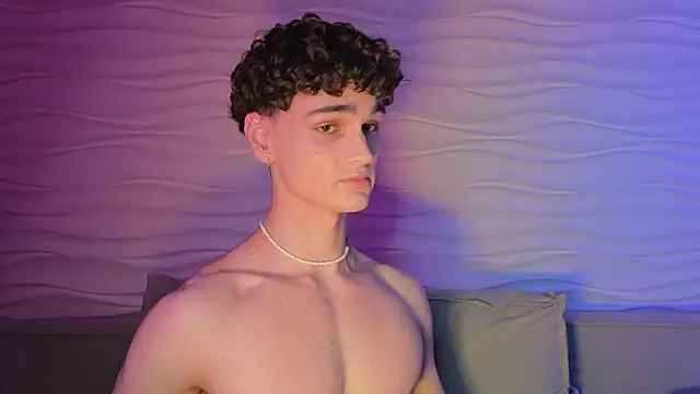 adam 21cm   online show from 10-05-25, 05:22