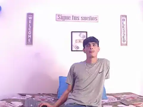 harrytomson 1 online show from 01-15-25, 04:57