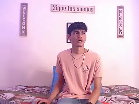 harrytomson 1 online show from 01-18-25, 01:30