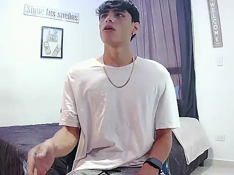 harrytomson 1 online show from 11-26-25, 06:20