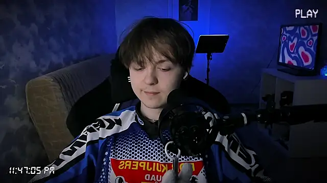 charonbaby1 online show from 11-17-25, 08:47