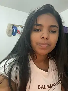 zoe roux21 online show from 10-20-25, 11:16