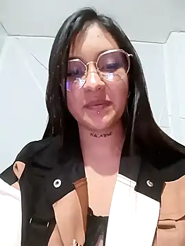 Snapshot of Nalaa_Sc chatting on 12-19-24, 04:56 Nalaa Sc online show from 12-19-24, 04:56