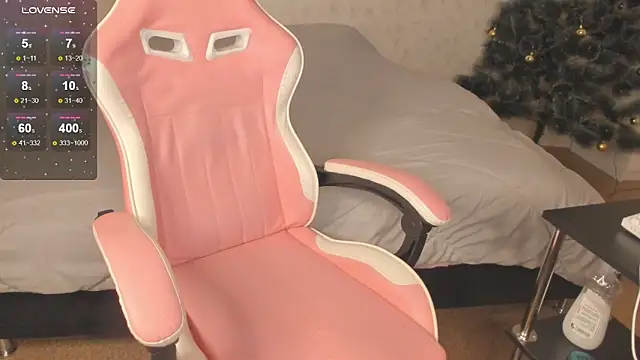 Snapshot of Spliti_moon chatting on 01-04-25, 06:09 Spliti moon online show from 01-04-25, 06:09