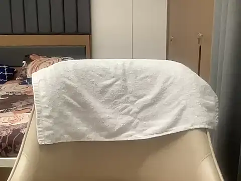 Snapshot of sassypooja chatting on 02-10-26, 05:33 sassypooja online show from 02-10-26, 05:33