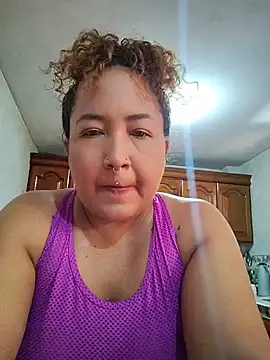 Snapshot of cougar_town chatting on 07-15-26, 03:39 cougar town online show from 07-15-26, 03:39