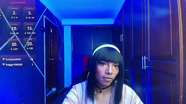 Snapshot of SexyNaf chatting on 01-11-25, 10:29 SexyNaf online show from 01-11-25, 10:29