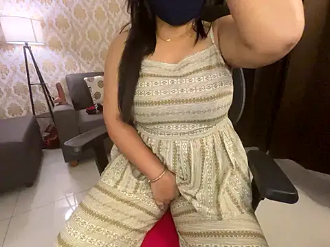 Snapshot of SamairAhh chatting on 12-02-24, 12:19 SamairAhh online show from 12-02-24, 12:19