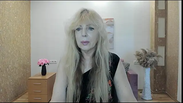 Anna Diax online show from 03-28-26, 12:49