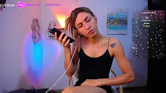 Snapshot of LiahGrey7 chatting on 06-20-26, 03:48 LiahGrey7 online show from 06-20-26, 03:48