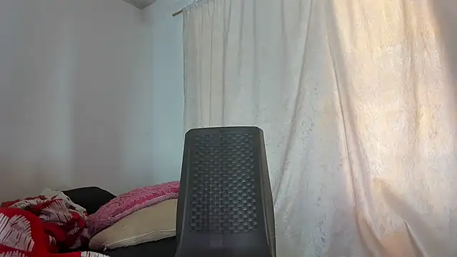 cristinamontiel online show from 04-11-26, 02:21