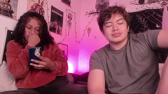 hothoneychile online show from 12-16-25, 01:54