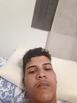 Snapshot of juan0Jpg chatting on 10-19-25, 08:15 juan0Jpg online show from 10-19-25, 08:15