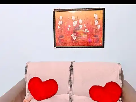 Snapshot of kendracox21 chatting on 02-05-26, 04:06 kendracox21 online show from 02-05-26, 04:06