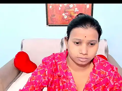 Snapshot of kendracox21 chatting on 02-10-26, 04:05 kendracox21 online show from 02-10-26, 04:05