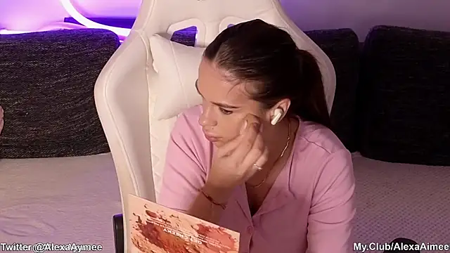 AlexaAimee online show from 03-07-26, 03:58