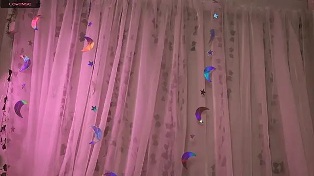 Snapshot of your_jane chatting on 03-05-26, 02:51 your jane online show from 03-05-26, 02:51