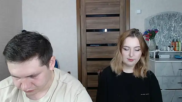 Kristy-Max online show from 02-07-25, 04:06