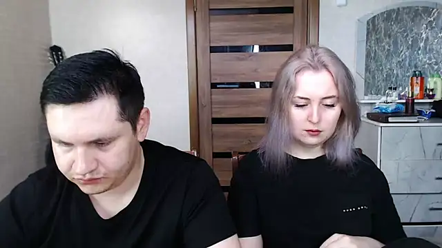 Kristy-Max online show from 03-08-25, 05:07