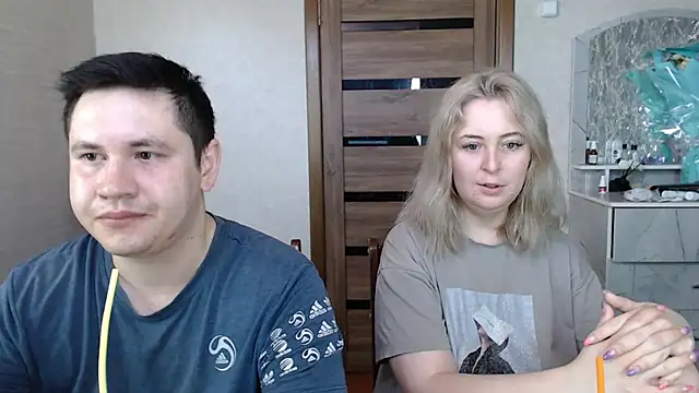 Kristy-Max online show from 03-19-25, 02:59